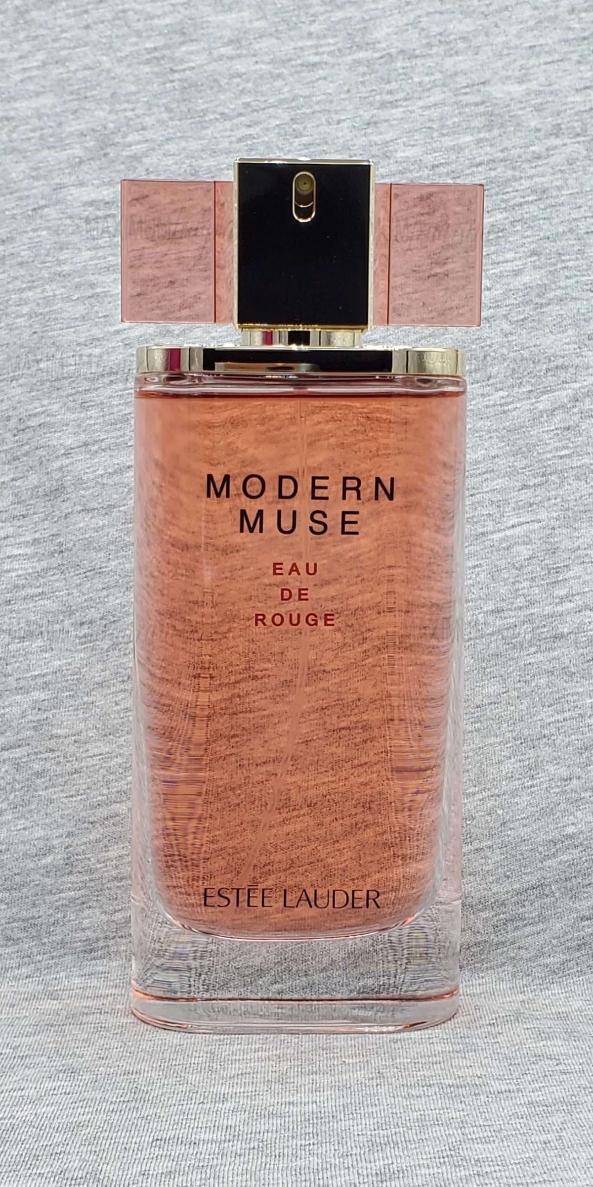 Modern Muse Eau de Rouge - Maximum Fragrance