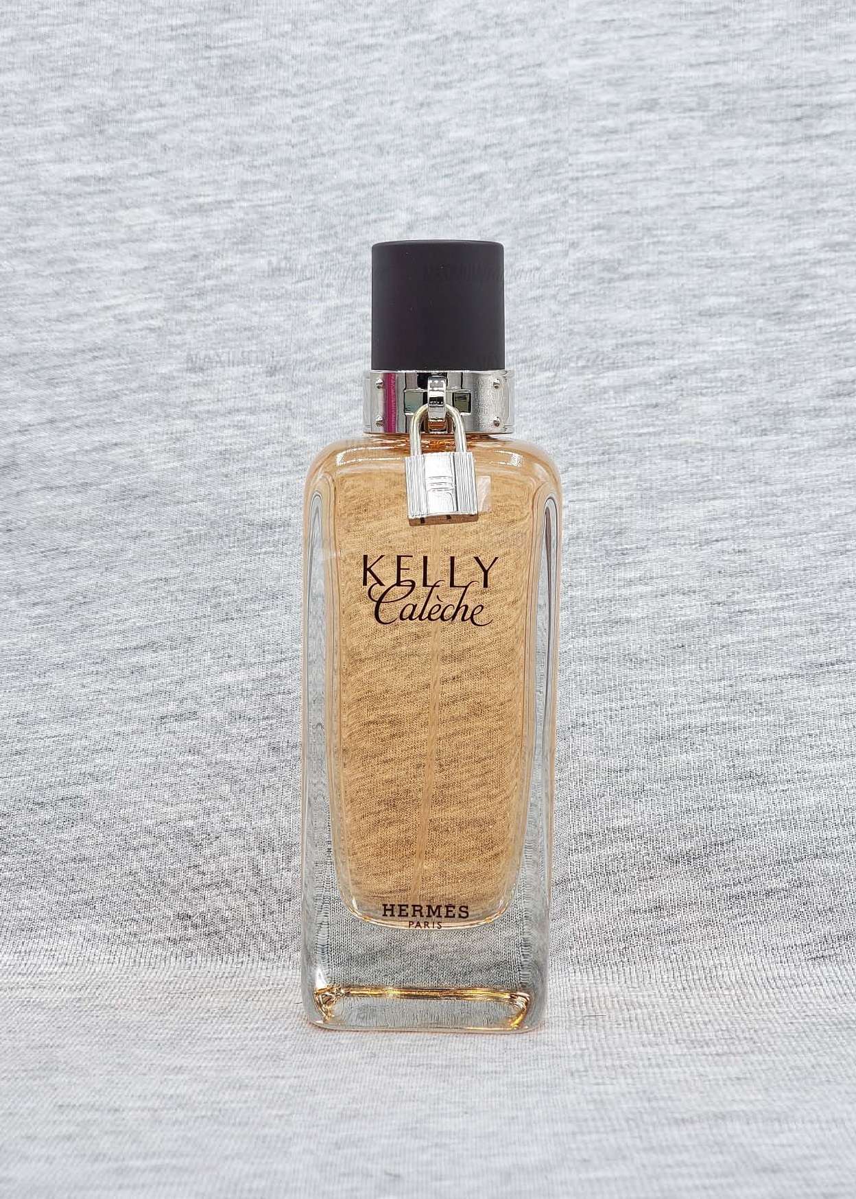 Kelly Caleche Eau de Parfum - Maximum Fragrance