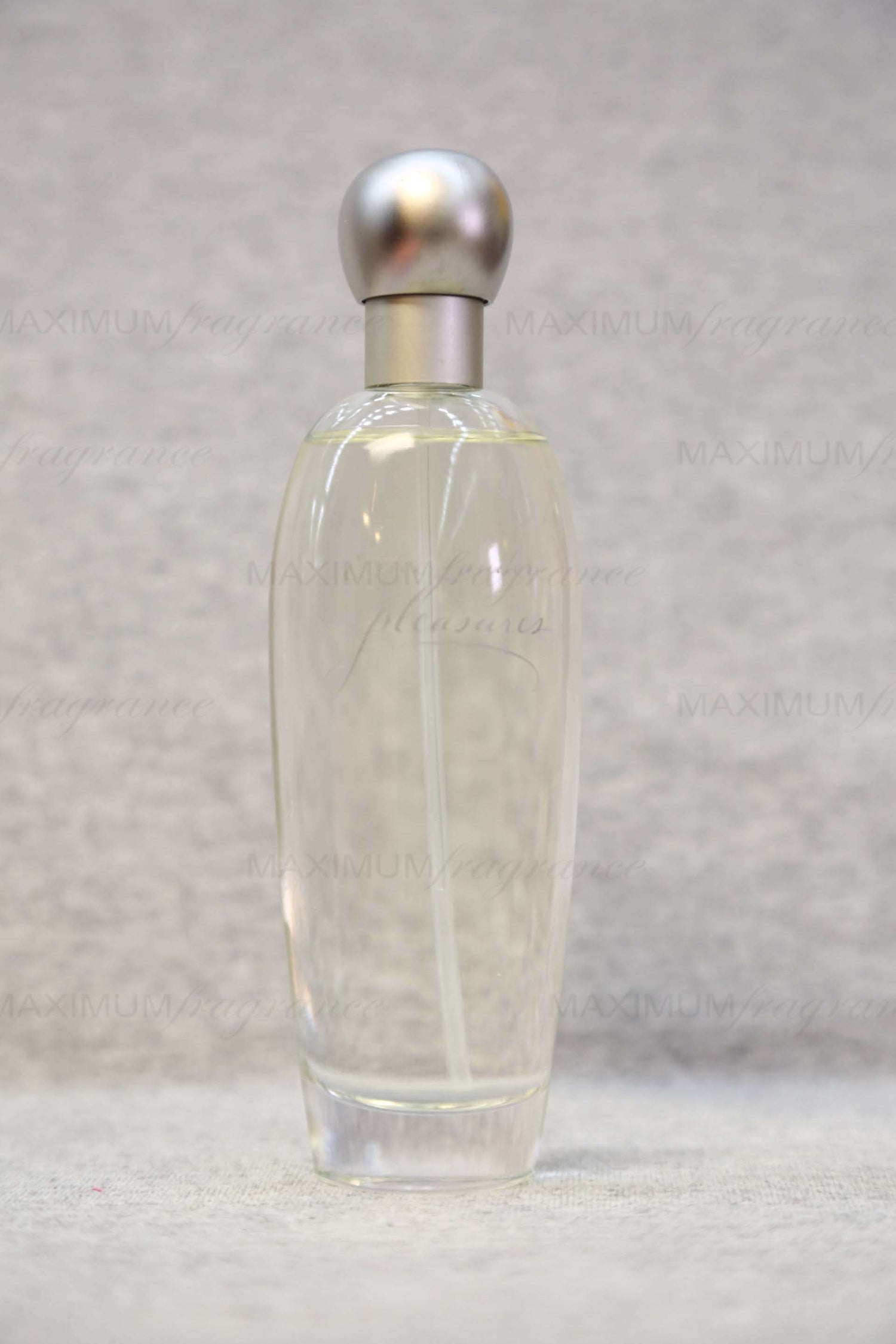 pleasures - Maximum Fragrance