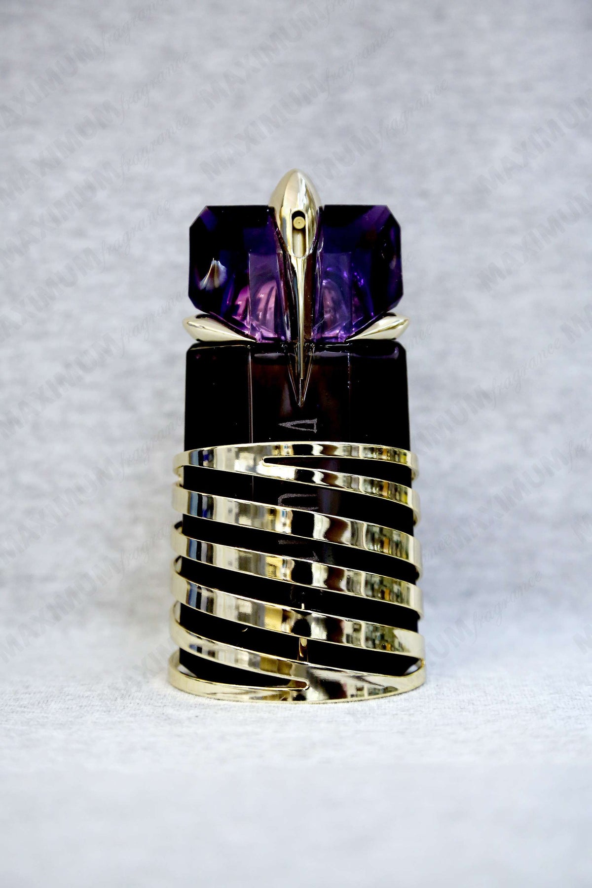 Alien and its Bracelet - Maximum Fragrance