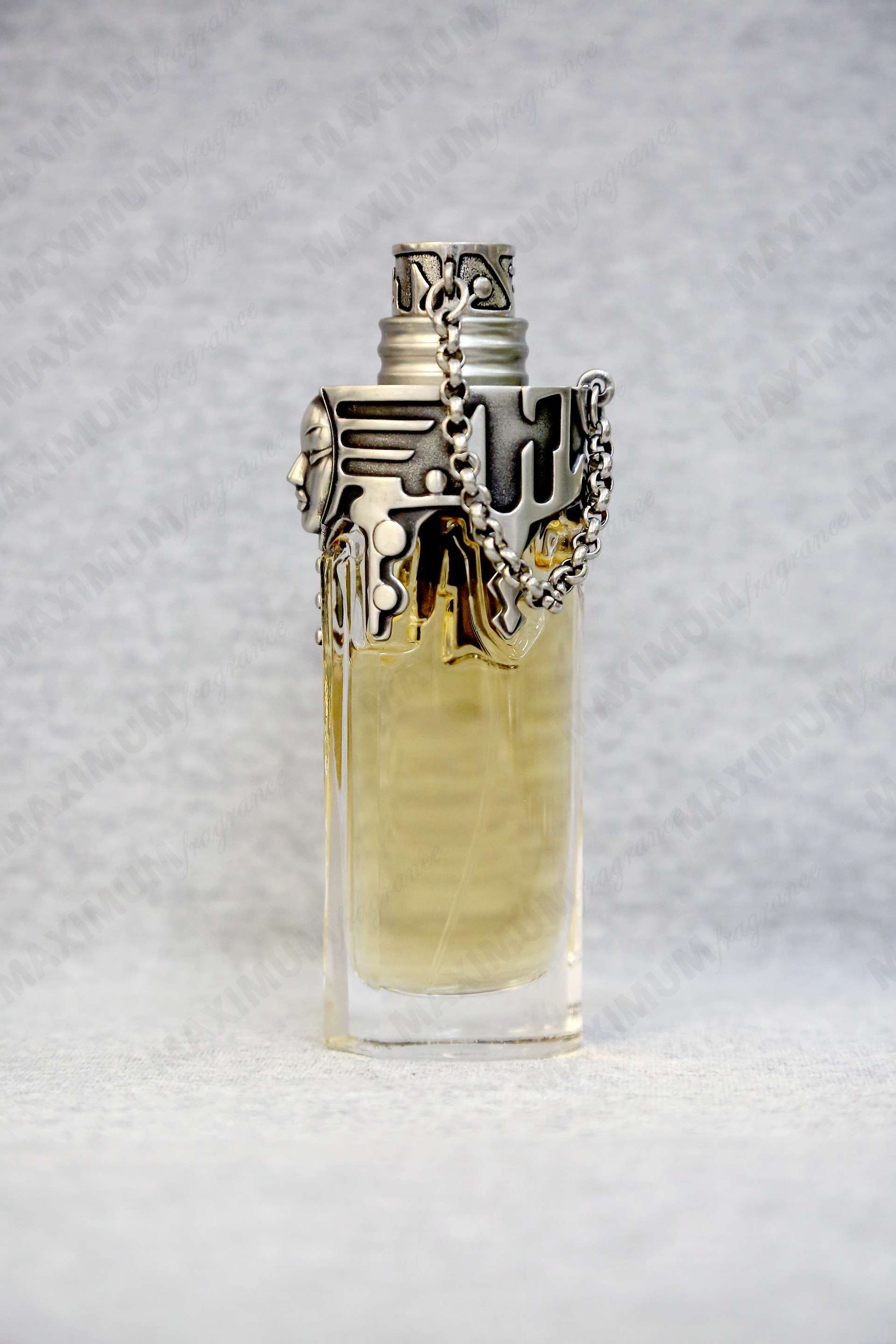 womanity - Maximum Fragrance