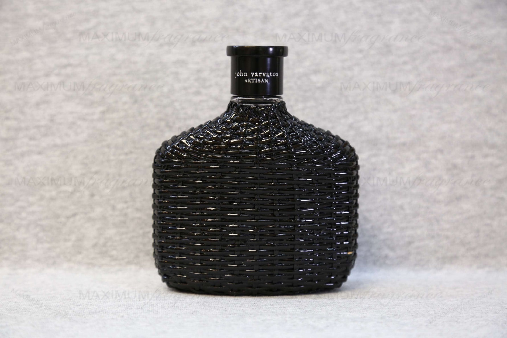 Artisan Black - Maximum Fragrance