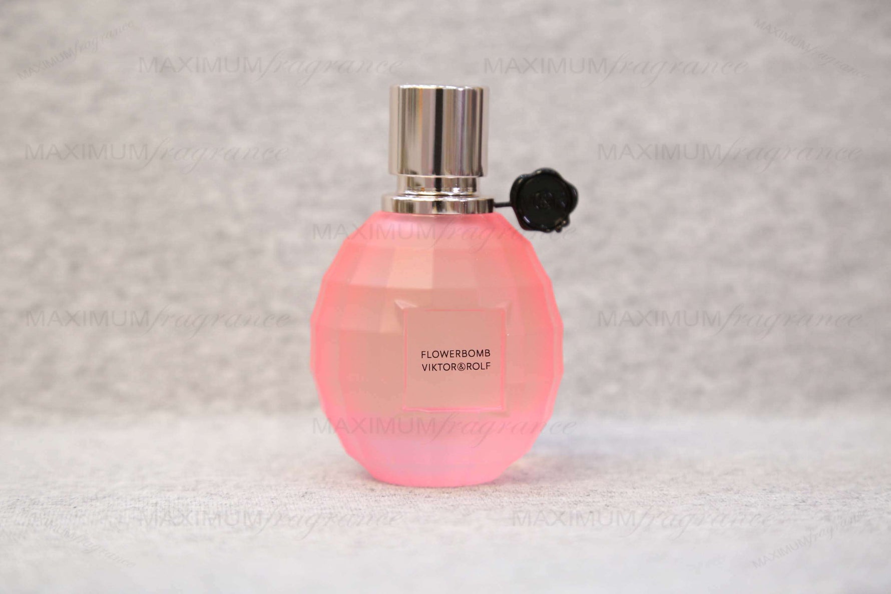 Flowerbomb La Vie en Rose - Maximum Fragrance