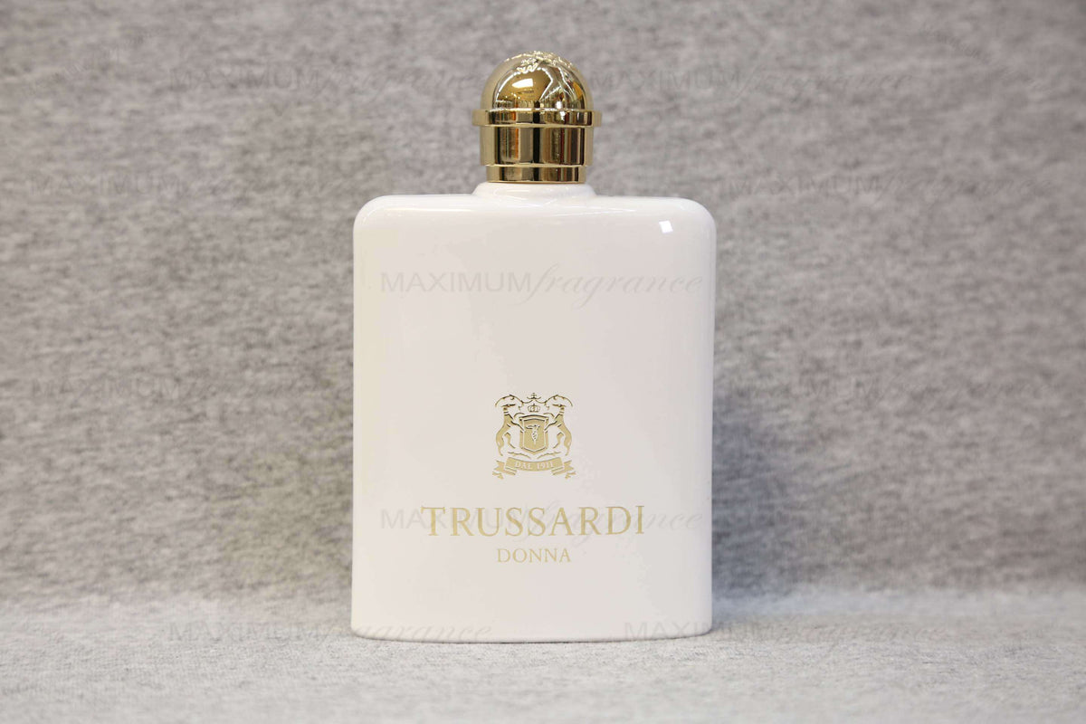 Trussardi Donna (2011) - Maximum Fragrance
